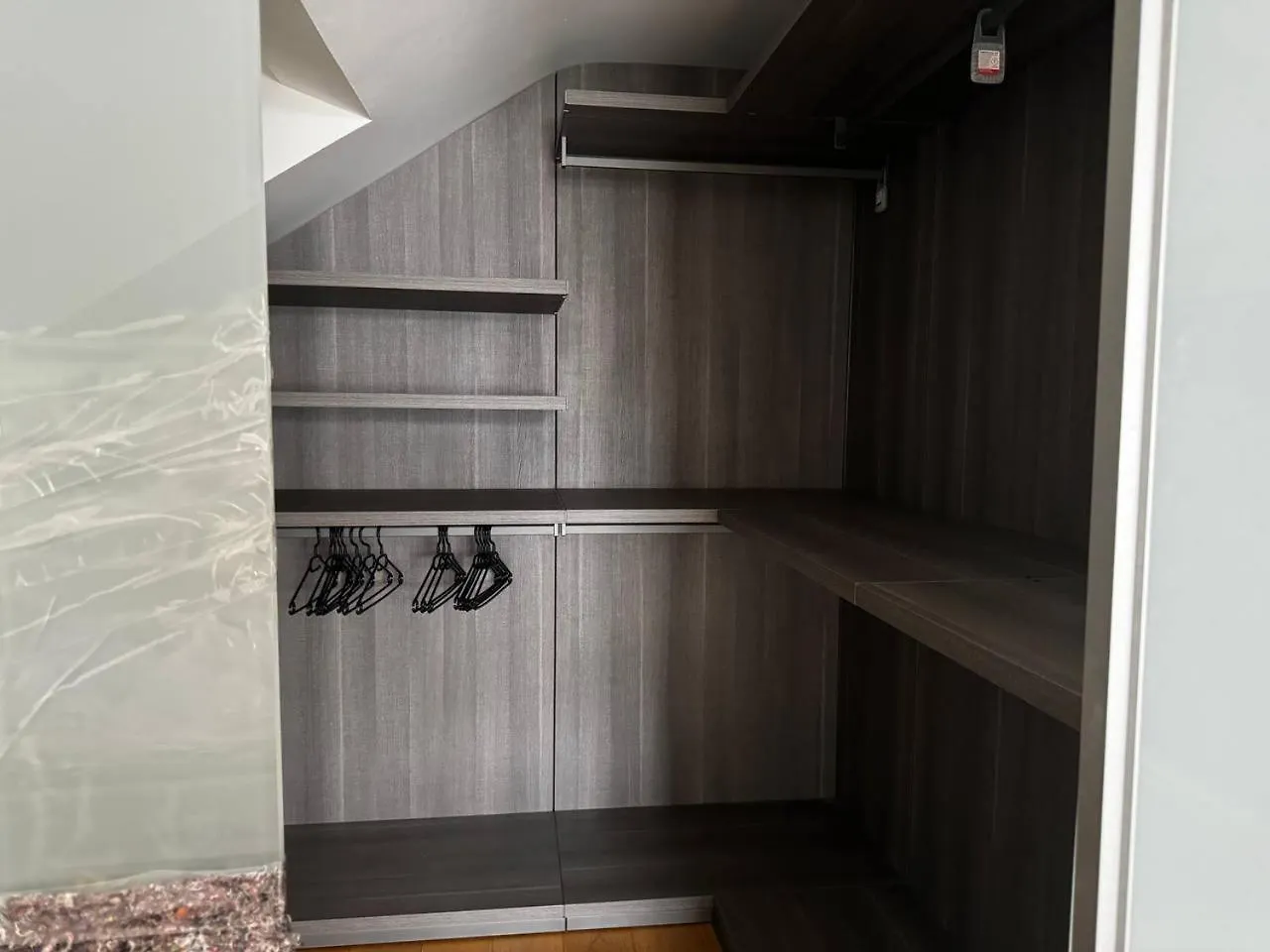 Modern Apartment For Up To 4 People In Stuttgart